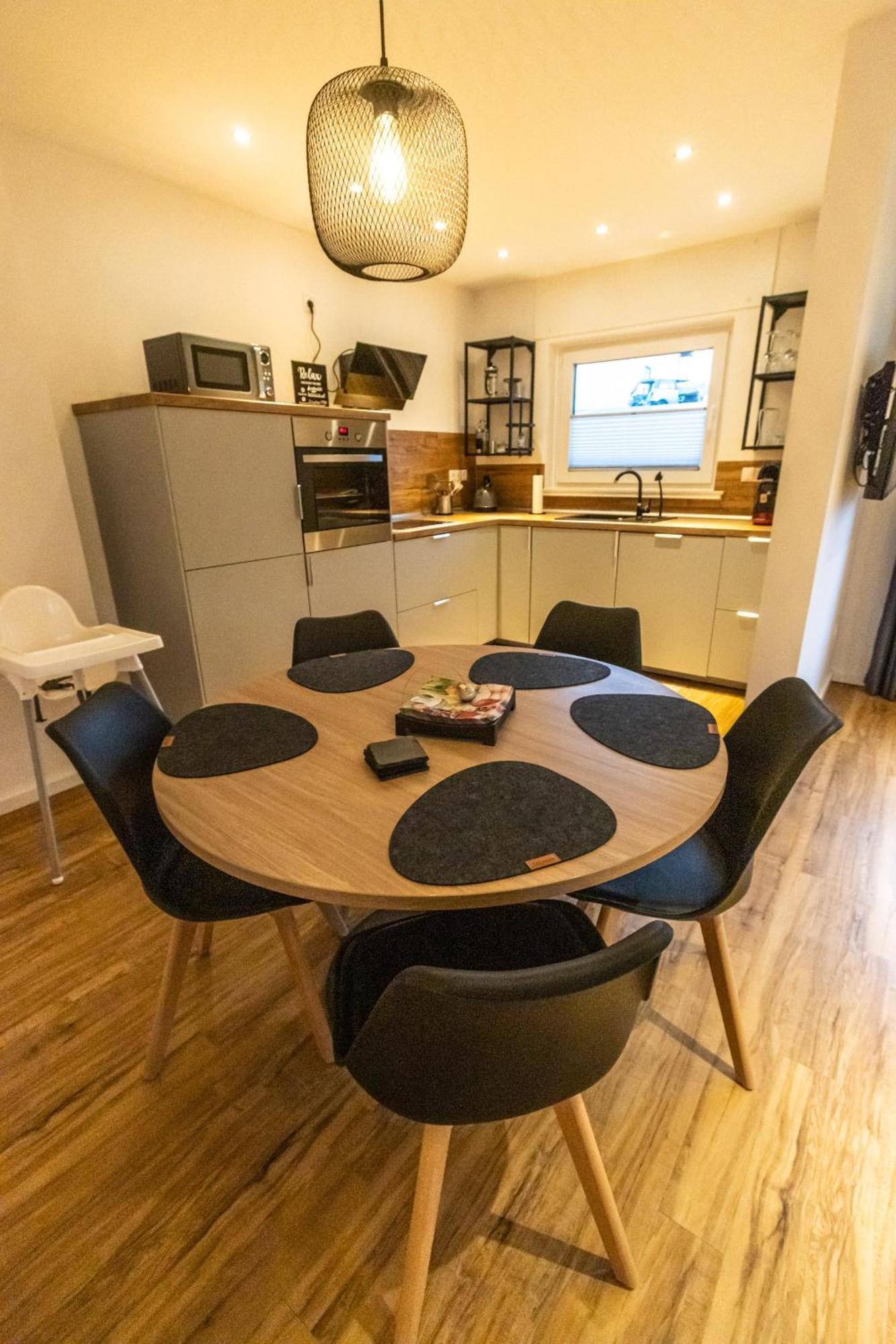 Suedschleife Appartements - Wlan - Direkt Am Ring Reimerath Exteriér fotografie